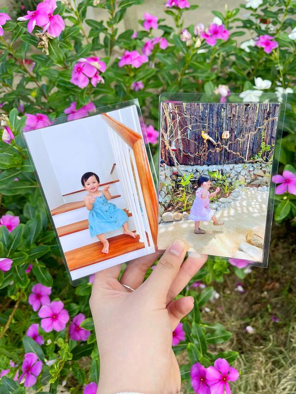 CB 52 -> 200 ẢNH 9X12 - ÉP NHỰA : Ảnh 9x12 bao ép nhựa tặng kèm album đựng đủ ảnh Lưu trữ kỷ niệm gia đình ảnh cho bé. Ảnh có độ bền màu cao phù hợp in ảnh chụp nhiều người . Size không quá to không quá nhỏ phù hợp với mọi loại ảnh