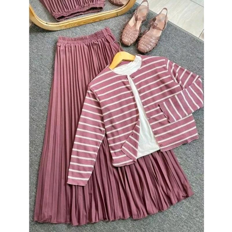 Cardigan Salur crop Korean Style Knit Waffle / Cardigan Stripe Wanita Terbaru Knitwear korea 3