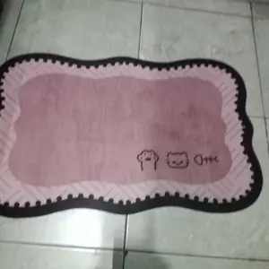 Keset Kamar Mandi Karet Menyerap Air Cepat Kering Keset Kaki Gulung Toilet