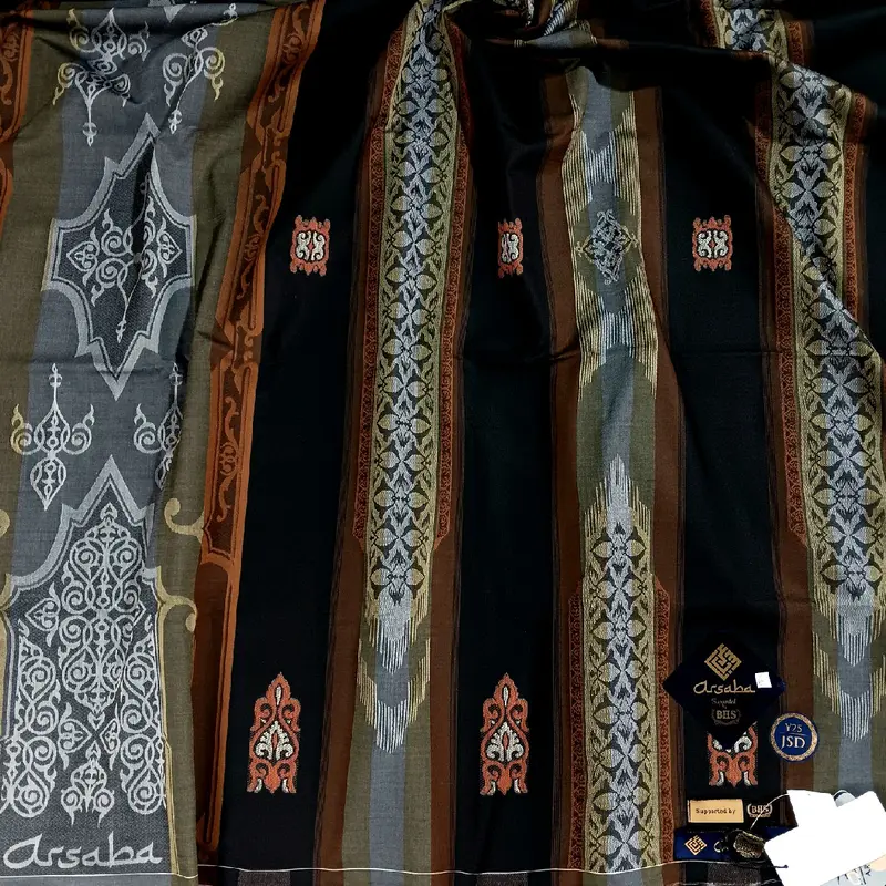SARUNG ARSABA Y25 JSD 6 SUPPORTED BY BHS HITAM JACQUARD 0
