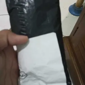 [BUY 1 TAKE 1] Primer Rias Wajah dengan Semprotan Pengatur Rias Hadiah Pori-pori Tak Terlihat Primer Wajah Fokus Lembut Pengontrol Minyak Pelembab Tahan Lama Basis Rias Memperbaiki Kerutan Garis Kering Meratakan Warna Kulit Krim Pra-Rias Alas Bedak Rias J