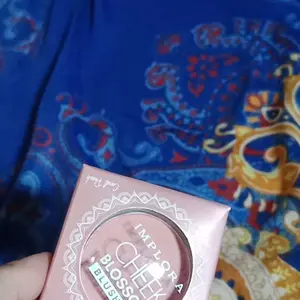 IMPLORA CHEEK BLOSSOM BLUSH ON