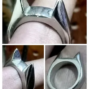 Cincin Fashion Desain Menarik dan Elegan dengan Detail Unik untuk Tampilan Maksimal Cocok untuk Kesempatan Formal dan Kasual