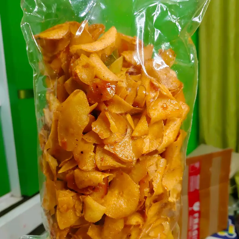 2 varian kripik singkong pedas gurih  Keripik Snack original 2