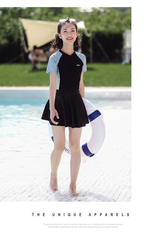 Product Introduction of Young and Older One-Piece Swimsuit for 2023 New Junior High School Student Quick-Drying Swimming Pool Special's Swimsuit Girls Summer 7