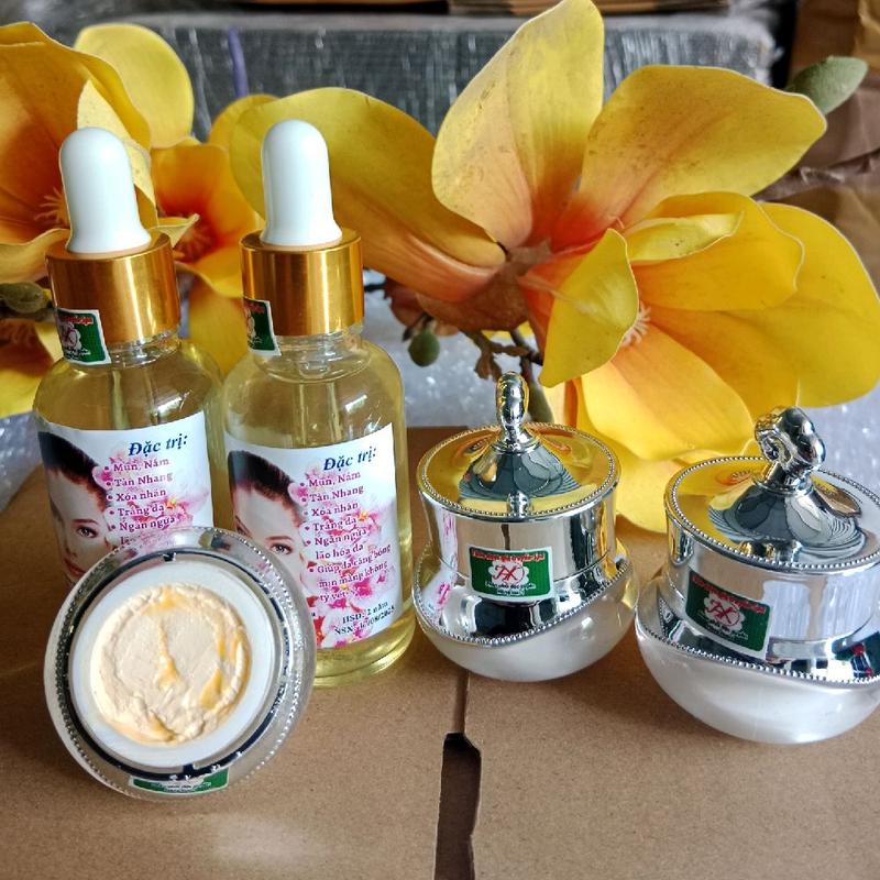 ( tặng nạ) 2 combo kem tái tạo da spa ( bộ màu trắng mạnh) trị mụn thâm nám tàn nhang