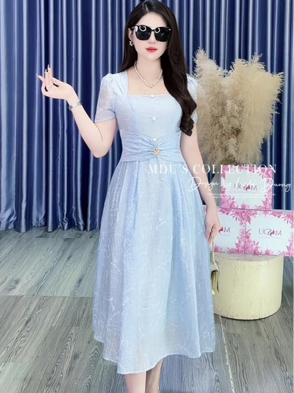 [Deal mở bán! MUA 1 TẶNG 1] MDU5031 Váy Tằm Nhật Thêu Nổi - Dáng Cổ Vuông Tay Phồng Và Đai Eo Đính Đá Sang Trọng