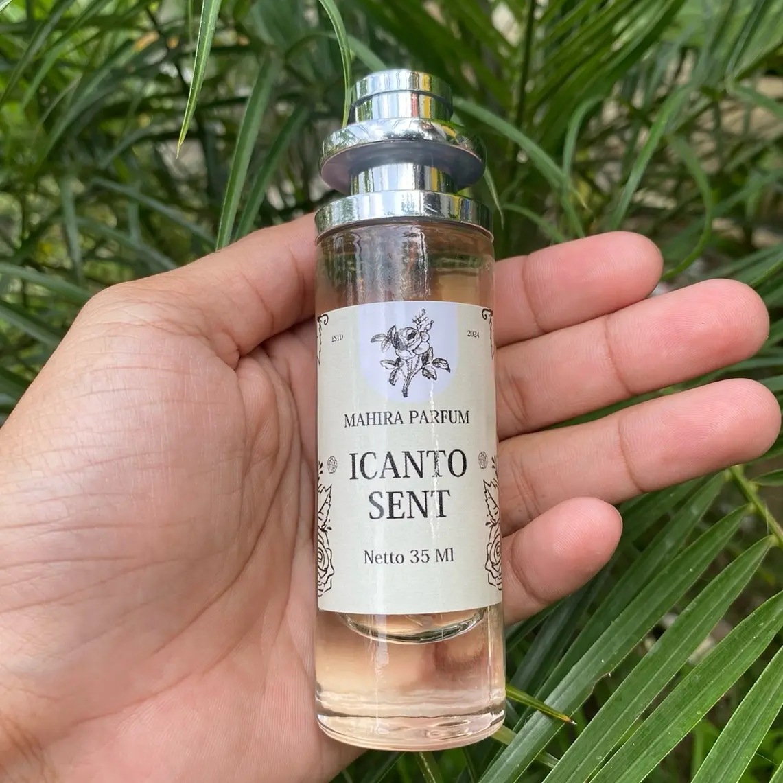 Icanto sent by mahira parfum