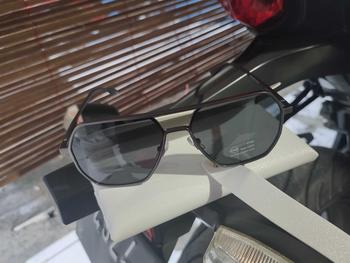 Product Review of 【Paket Kotak Lap】Sunglasses Pria Terpolarisasi / Mengemudi / Lensa Photochromism Outdoor Kacamata Hitam Polarized【b68002】 Eyewear from I**a 1