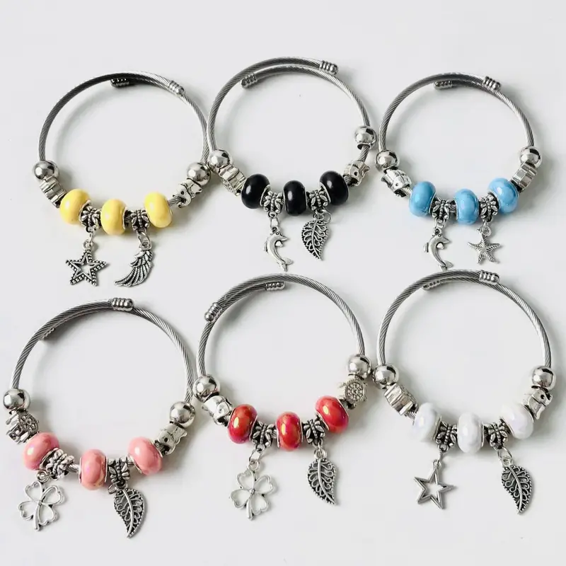 Gelang Bangle Keras Warna Warni Menambah Kesan Berani dan Modis Untuk Penampilan Anda Bracelets 0