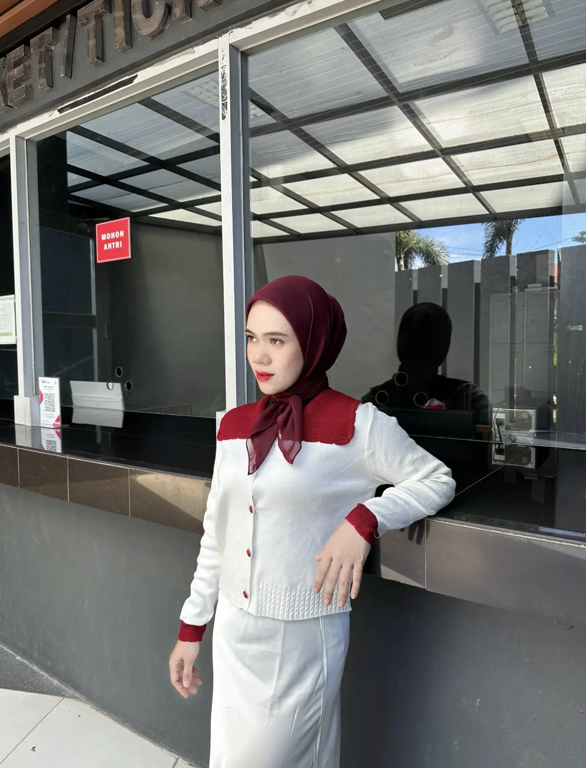 Sweater Rajut Korean Look Kekinian with Love Botton /Atasan Wanita /Mories Fashion - 4356