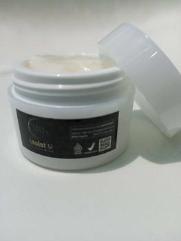 Product Review of [ NEW PRODUCT ] SKIN SHEEN BODY LOTION Moisturizer Bright Skin Niacinamide Mencerahkan dan  Melembutkan Kulit Perawatan Kulit Kering Original BPOM from k**a 2