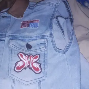 Patchify Slank Kupu-kupu Band Merah Putih Patch Bordir Logo Ukuran Topi/Dada