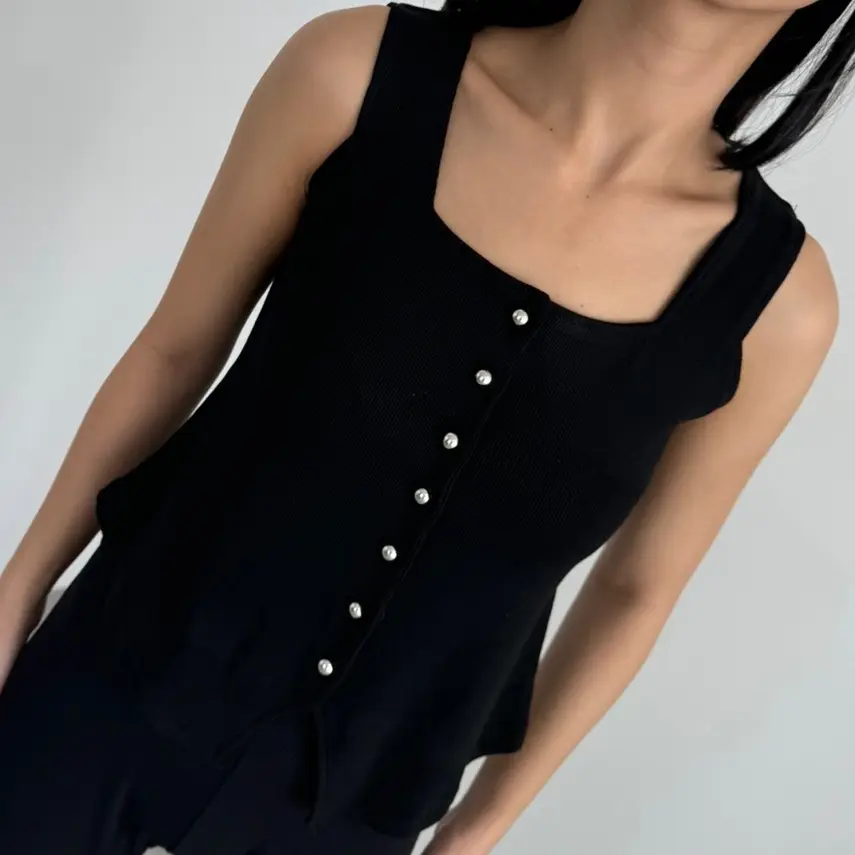 LEA TOP | Atasan Knit Kancing Wanita Top Tanktop Tanpa Lengan Buttons Basic Korean Button Top Summer Baju Knit Kancing Rib Women Short Sleeve OASM