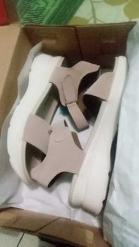 Product Review of Le Bianca AT 22-01 Sepatu Sendal Wedges Anak Perempuan Wanita Simple Fashion from u**a 1