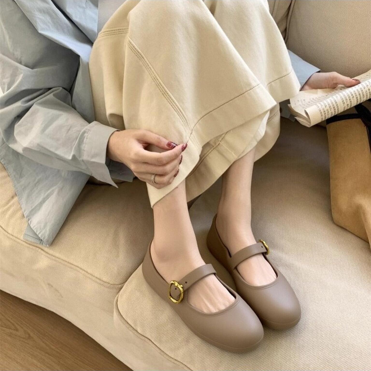 Darius Sandal Wanita sandal sepatu wana raretvel Kekinian Feminim Flat shoes Tali Pita Anti Slip SolAnti Selip Material Premium Desain ModernElegan sandal formal wanita