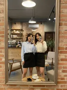 Wispie Girl Boss Fitted Shirt Kemeja Kerja Wanita Fit Garis Stripe Karet Lembut Warna Pink Hijau Biru Krem Bahan Nyaman Size M L XL XXL Desain Menarik dan Nyaman