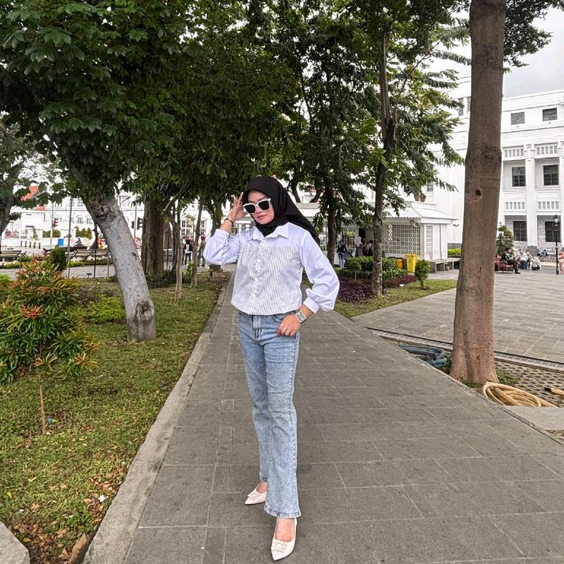 Kemeja Wanita Kombinasi Salur Lengan Panjang - Shakila - Hitam, Katun, Atasan, Dewasa, Cewek, Casual, Baju, Crop, Garis 2
