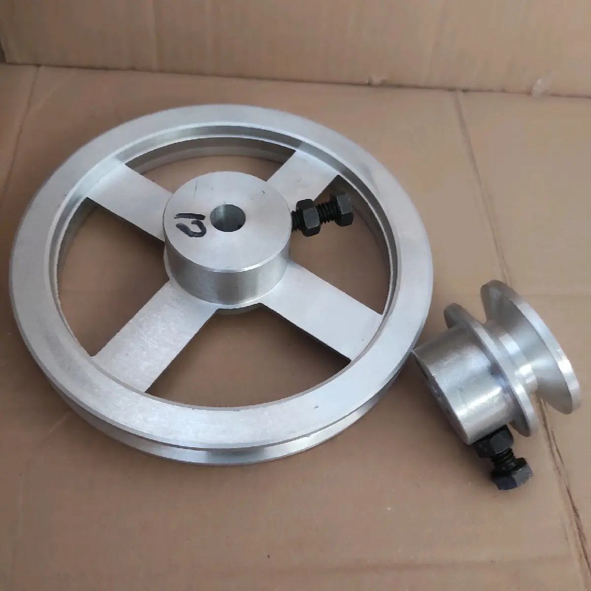 Paket Pulley Dinamo 2" dan Pully Penggerak 6" as 12mm Aluminum