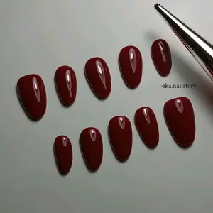GLOSSY POLOS NAIL ART PRESS ON NAILS