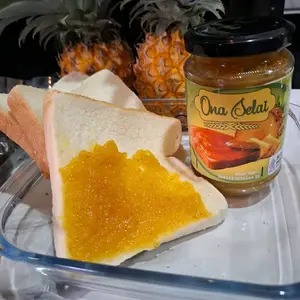 Selai Nanas Spesial olesan roti tawar, isian bolu nanas, bolu gulung, Moci, roti bakar dll...