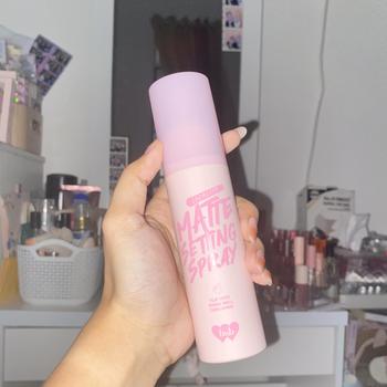 Product Review of BNB barenbliss LockLook Matte Setting Spray from P**a 0