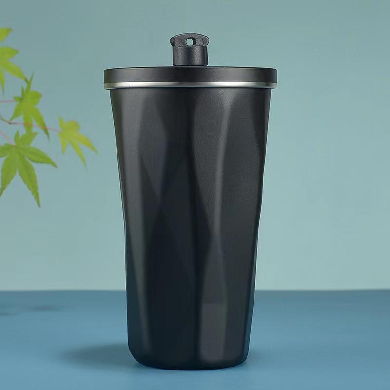 Amazon's latest outdoor sports water cup insulated cup 304 stainless steel insulated diamond cup gradient portable portable cup large capacity coffee cup with straw 600ml vacuum tumbler 7