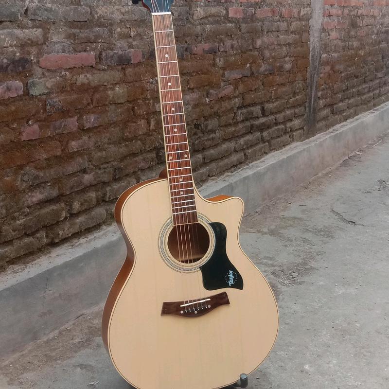 Gitar akustik/akustik elektrik tayllor custom gratis packing …