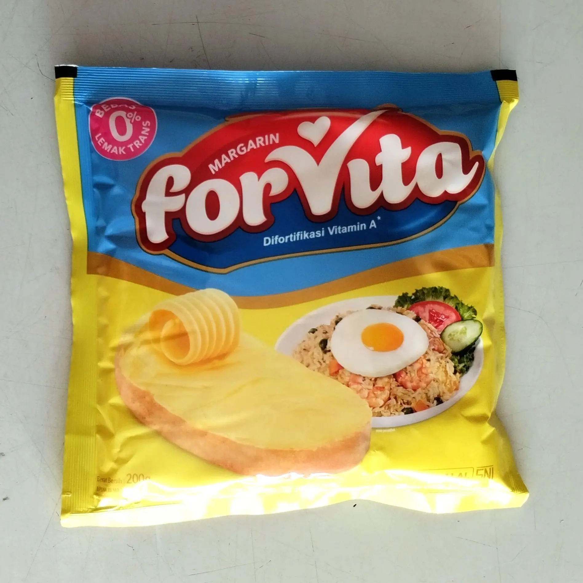 Margarin Forvita dan Filma Kemasan 200gr Difortifikasi Vitamin A