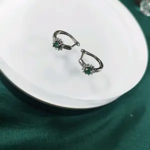 Natural Crystal Emerald S925 Earclip flower