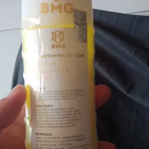 [ BMG PABRIK ] 1 LOTION KUNING, 1 BODYCREAM BPOM . Mencerahkan Memutihkan Perawatan Tangan Kaki Melembutkan Vitamin Tubuh Arbutin