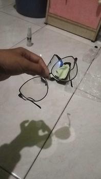 Product Review of (BELI1 GR4T1S 1)FRAME KACAMATA BESI CAT EYE QINAN SERIES Bluecromic Frame Perempuan Antiradiasi Blueray Cewek Lensa Photocromic Glasses Eyewear from Z**y 2