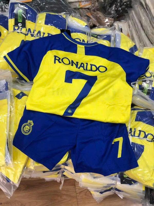 CÓ IN TÊN Áo Bóng Đá Trẻ Em Mẫu Anat in ronaldo.. . Chất Thun Lạn,h Mềm Mịn Thoáng Mát - Tập Thể Dục