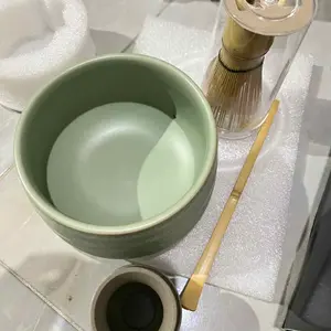 7Pcs Alat Matcha Making Set Matcha Bowl Keramik / Pengaduk Matcha Bambu / Sendok / Matcha Whisk Stand Holder / Saringan / Kain Lengkap Pengaduk Matcha Bambu Hadiah Tradisional Matcha Jepang