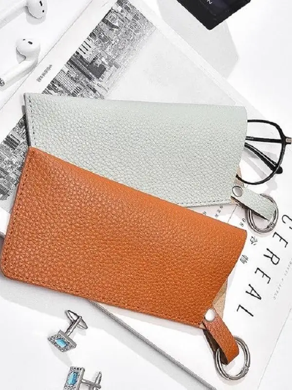 Portable and hanging glasses storage bag, PU sunglasses, sunglasses storage bag, glasses case, convenient keychain, glasses hanging bag