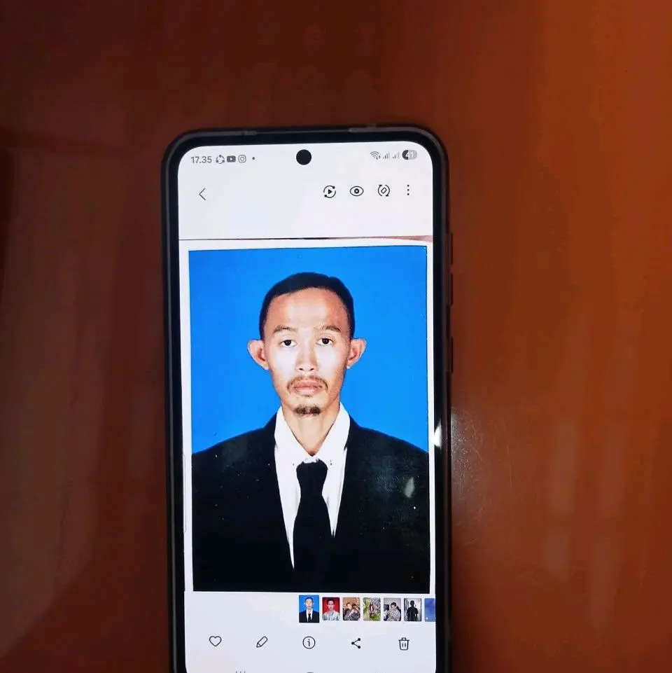 Foto owner JK Brilink Murah