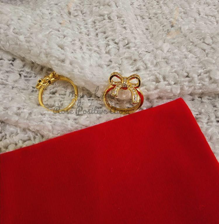 Product Introduction of Ribbon ring bangkok gold adjustable. come with engraved / chop inside. *remark the size and we will adjust the ring accordingly* 8