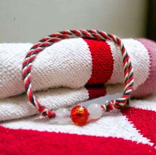 Gelang Tridatu original peningkat aura keberanian dan kepercayaan diri - Gelang tridatu batu kristal Asli khas bali