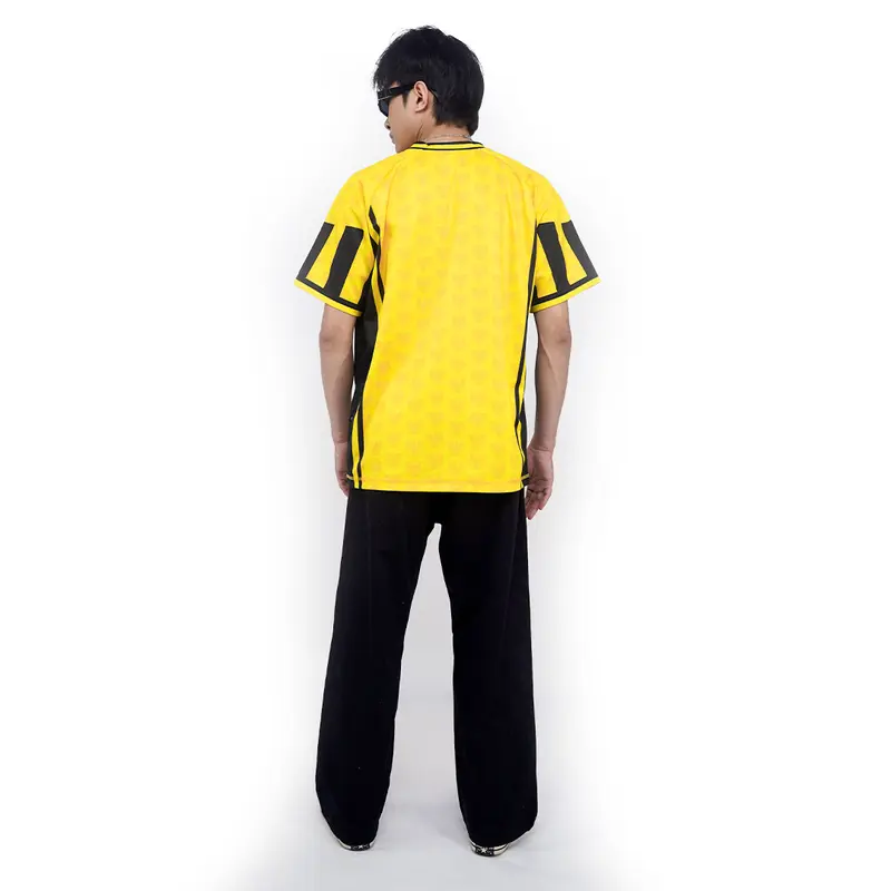 Thirtythree.supply / Die Borussen / Club Series / Jersey / Streetwear / NFL / Rugby / y2k / Bloke Core 2