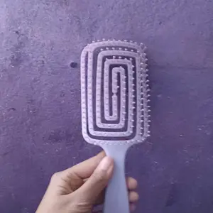Sisir Rambut Anti Kusut Serbaguna Sisir Rambut Untuk Ngembang Sisir Spiral Brush Lentur