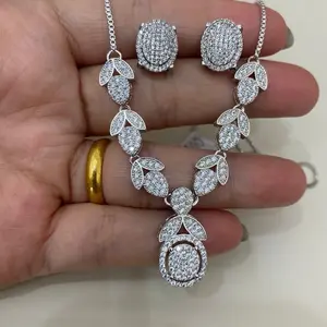 SETELAN ACC PRIMADONA + ANTING