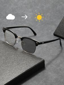 Gafas unisex metálicas fotocromáticas, gafas de luz plana a la moda para uso al aire libre en juegos, computadora y teléfono, accesorios con lentes HD anti fatiga