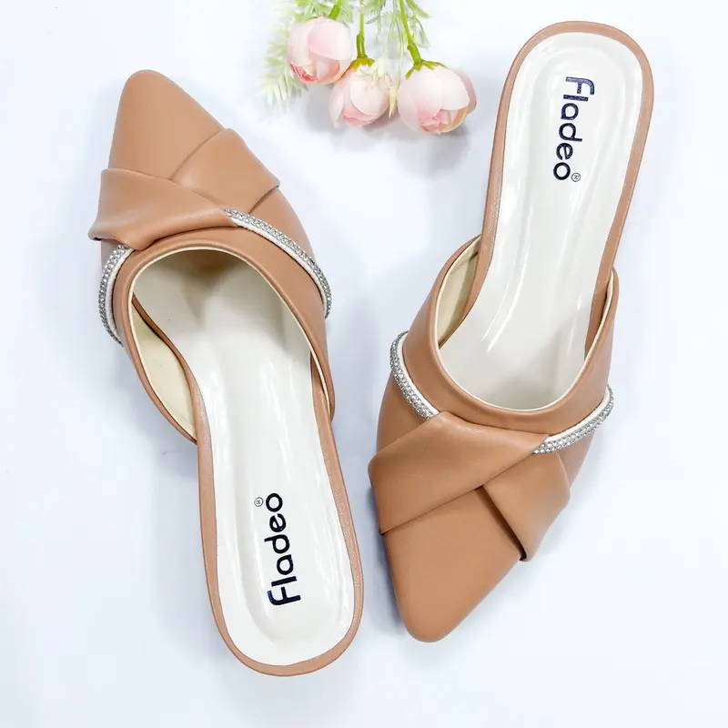 FLADEO Selop Sandal Wanita Variasi Tali Silang Gliter Hak Tahu 3CM Trendy Dan Simple Sendal Shoes 2