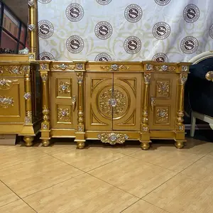 Bufet tv nusantara ukuran 150 cm lebar 50 lebar ke belakang 50 cm dengan bahan baku full kayu jati pilihan .,untuk cat finising warna emas gold kombinasi silver jg emas Prada .