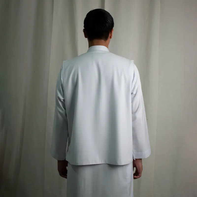Yateer - Outer Vest Rompi Luaran Semiwool - White 2