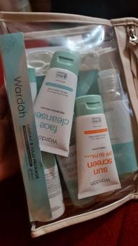 Product Review of Wardah Umrah & Hajj Package - Paket Haji dan Umroh - Hair and Body Wash, Face Cleanser, Sunscreen SPF 50 PA+++ , Anti Perspirant Deodorant, Moisturizer, Lip Treatment Balm, ZamZam Water Spray from a**e 2