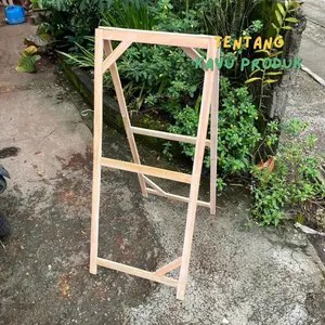 Rak Banner kayu Standing banner