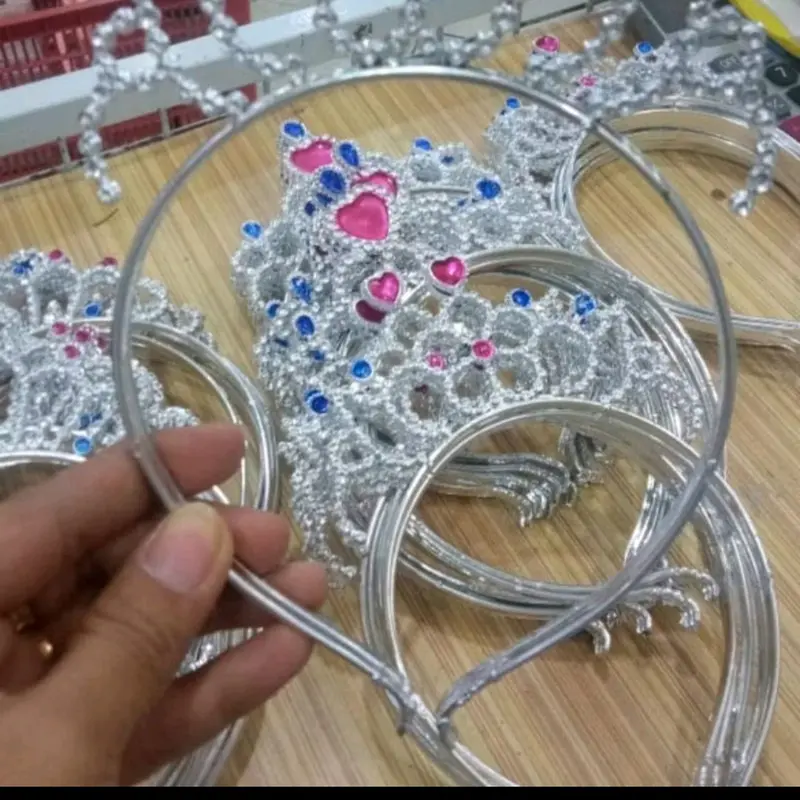 bando mahkota / mainan anak perempuan 0