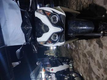 Product Review of BILED VARIO 125 OLD KZR 2,5 INCH FULL SET REFLEKTOR Motorcycle from a**l 0