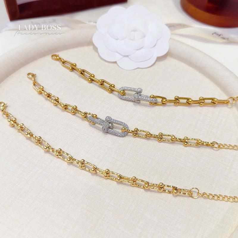 Trang Sức Nữ Lắc Tay Xích Titan Phối Charm Đính Đá Tấm Phụ Kiện Vòng Đeo Tay Cho Nữ Dây Xích Titan Phối Charm Khảm đá Bền Màu Không Đen Gỉ Lady Boss Accessories LT198